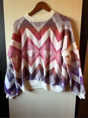 Women's Chevron Heart Pattern Pullover Sweater - Multicolor